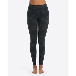 SPANX Look At Me Now Seamless High Rise Leggings Womens X-Small XS 0 Black Camo